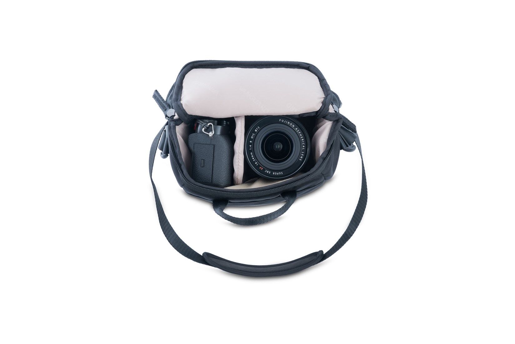 Vanguard VEO GO 15M Shoulder Bag for Mirrorless Cameras - Black