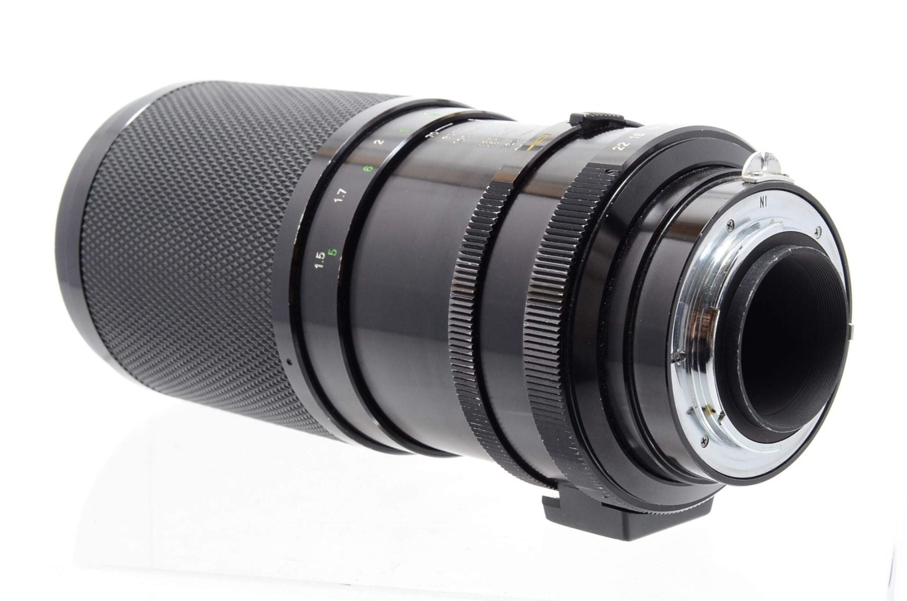 Used Soligor 70-220mm f3.5 Lens for Nikon F (SH17058)