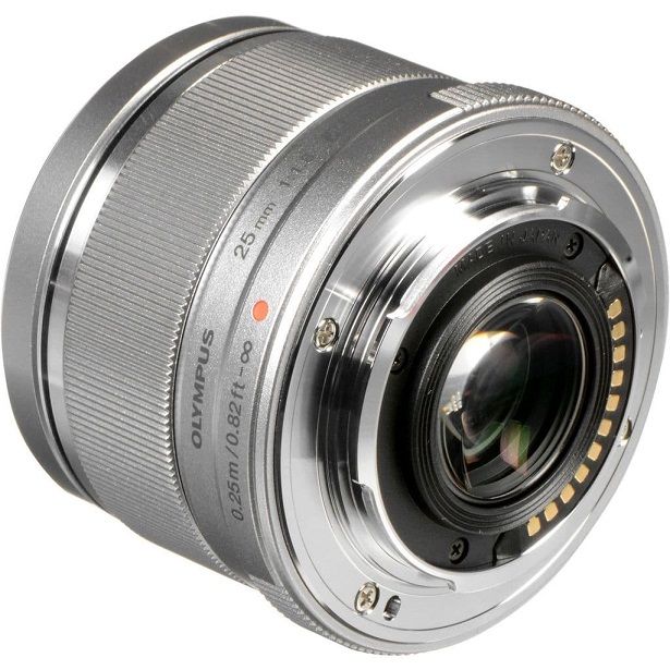 Olympus 25mm f1.8 M.ZUIKO Digital Lens