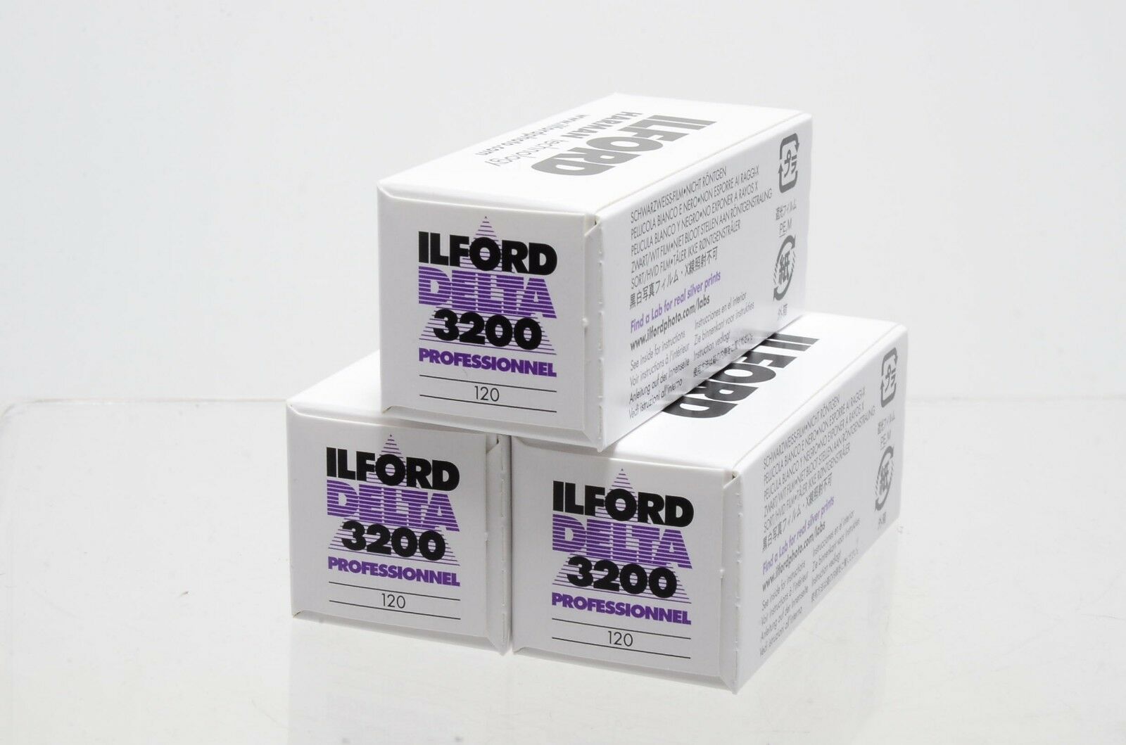 Ilford Delta Pro 3200 ASA Medium Format 120 Roll Film Black and White Print Film