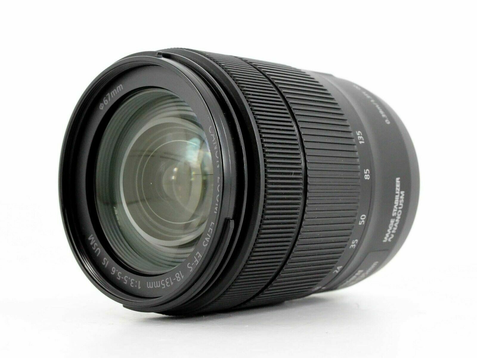 Canon 18-135MM EF-S f3.5-5.6 IS USM Lens - Product Photo 5