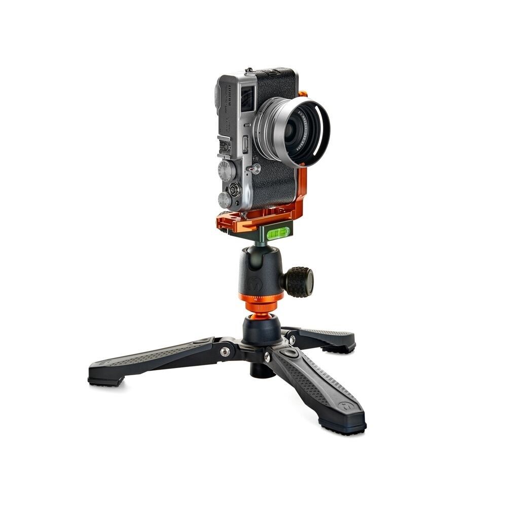 Product Image of 3 Legged Thing Carbon Fibre, Pro 2.0 Albert 5-section tripod with AirHed Pro ballhead