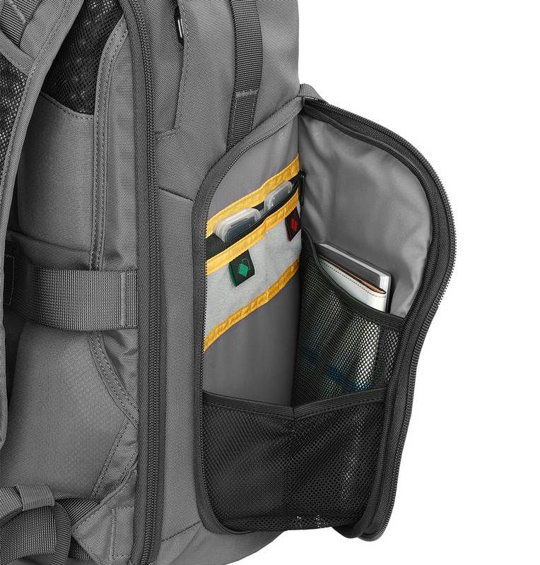 Vanguard VEO Adaptor R44 GY Backpack with USB port - Rear Access